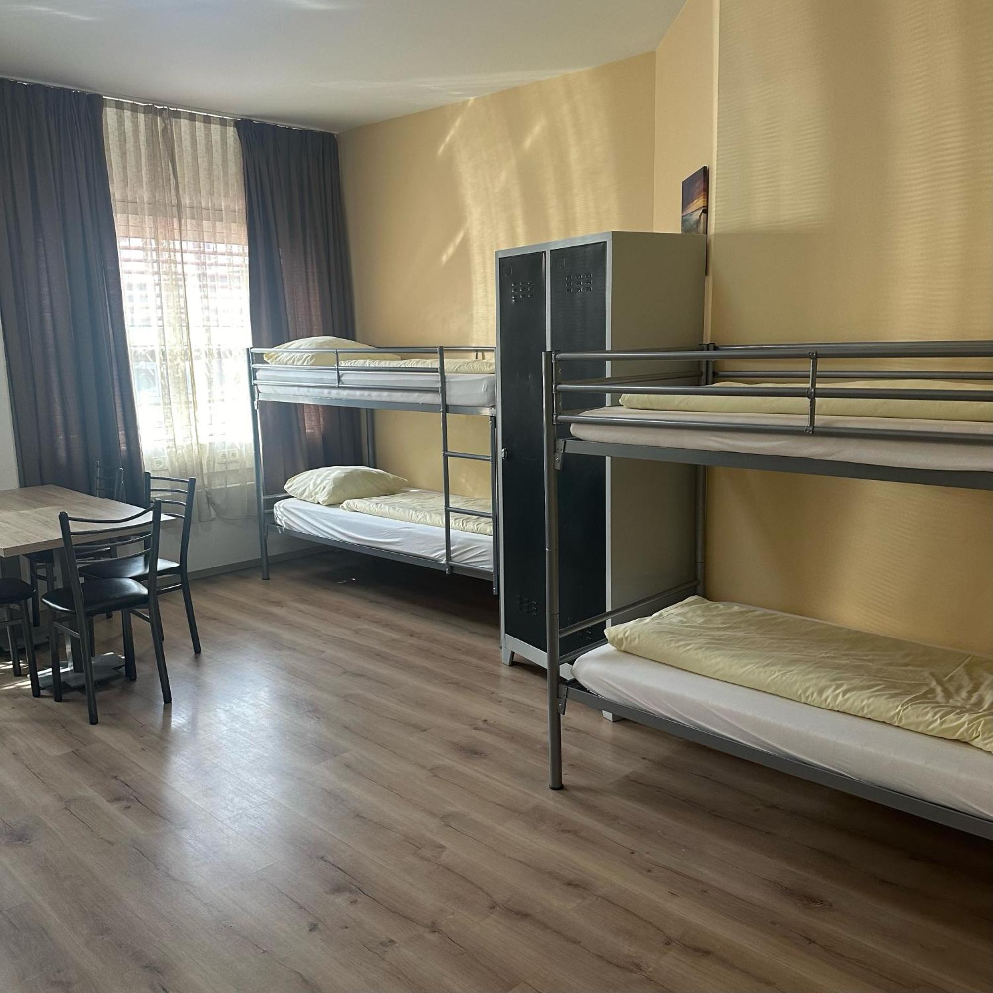 מינכן Low Budget Hostel מראה חיצוני תמונה