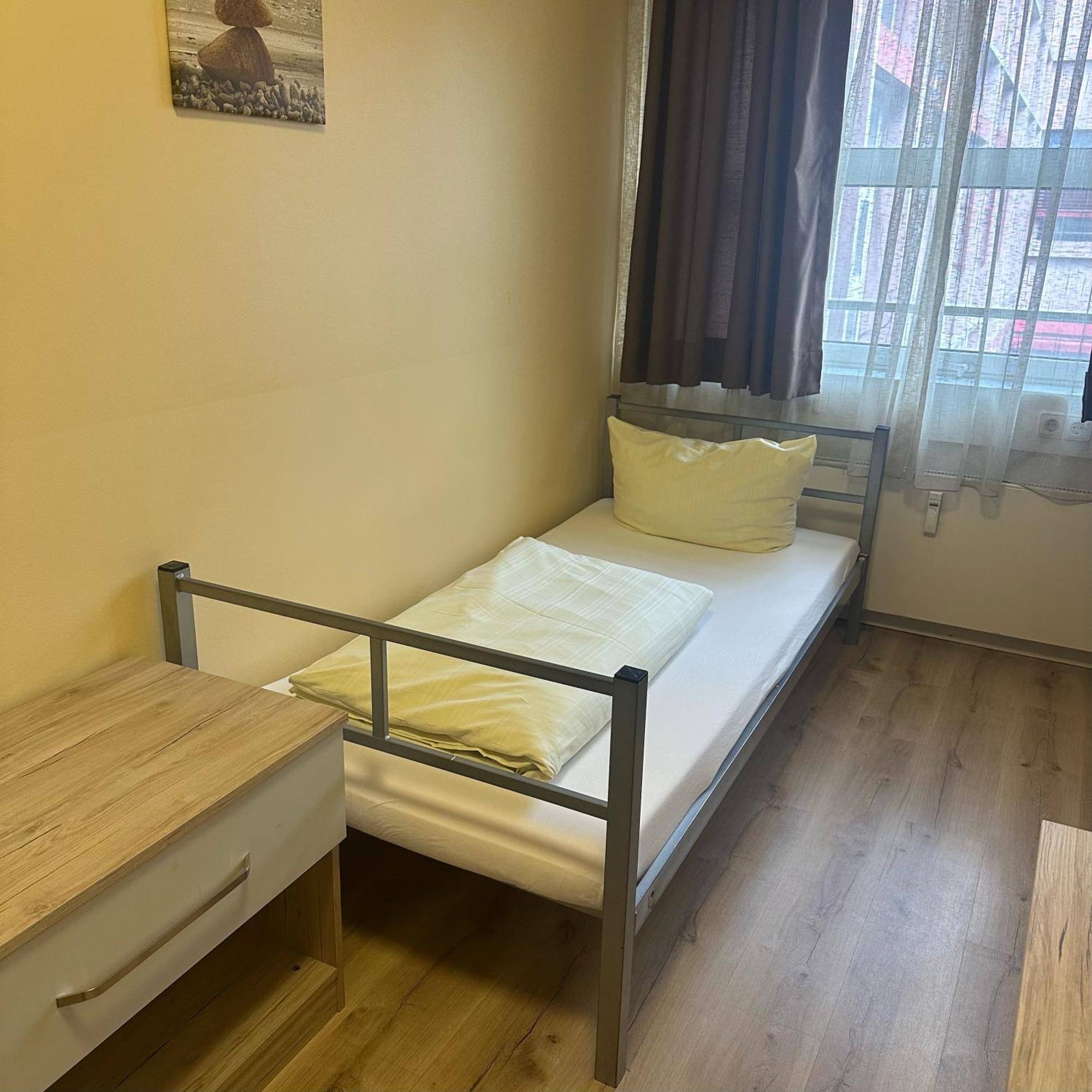 מינכן Low Budget Hostel מראה חיצוני תמונה