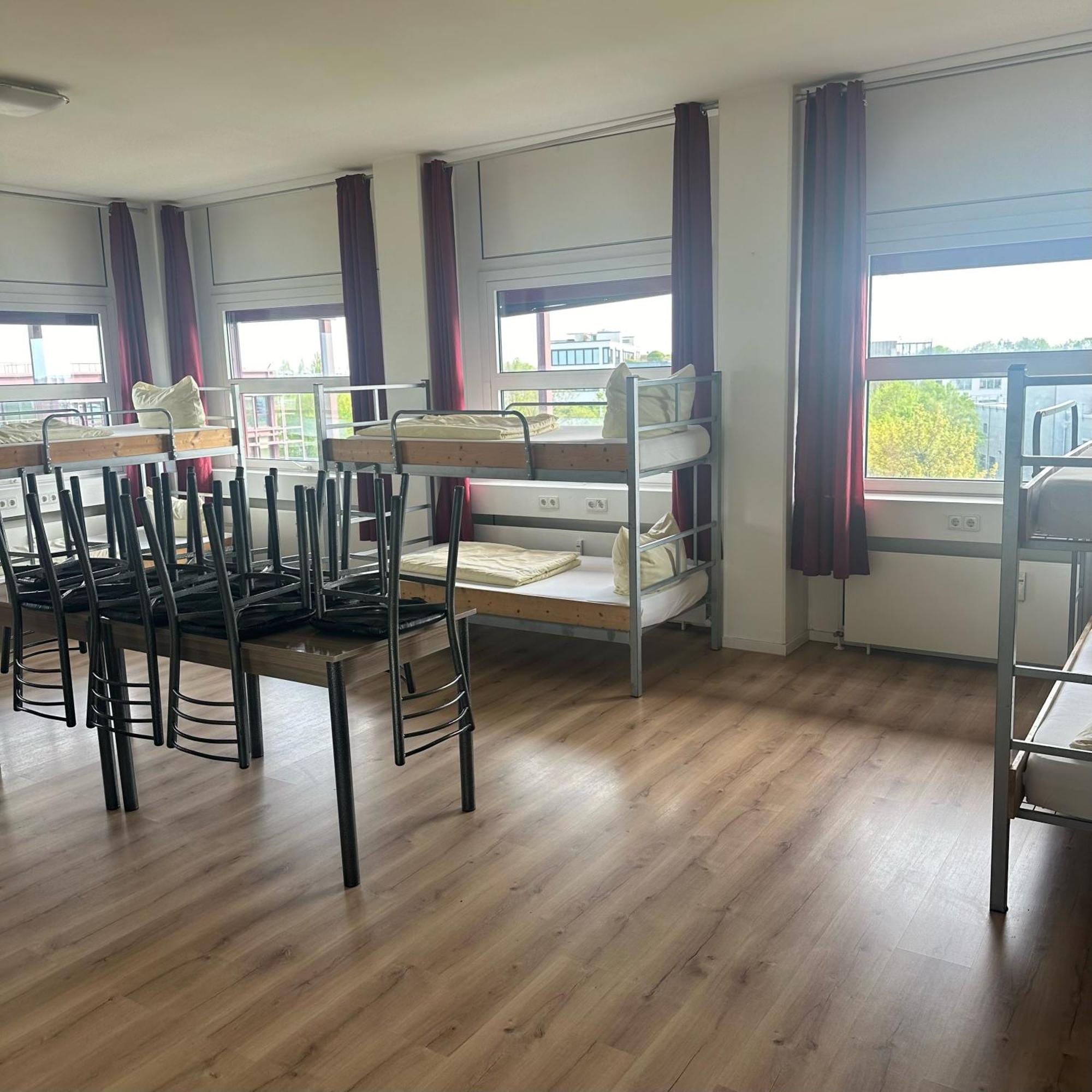 מינכן Low Budget Hostel מראה חיצוני תמונה