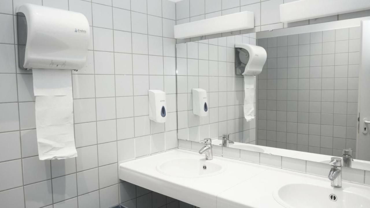 מינכן Low Budget Hostel מראה חיצוני תמונה